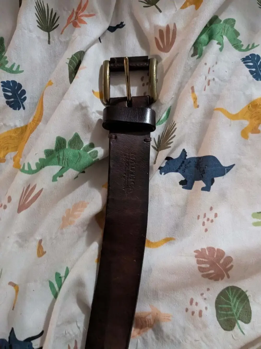 Nautica Men's Brown Leather Belt with Antique Brass-Tone Buckle